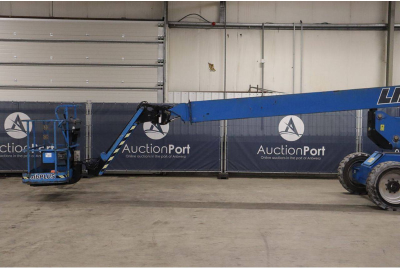 Telescopic boom JLG E600JP: picture 10