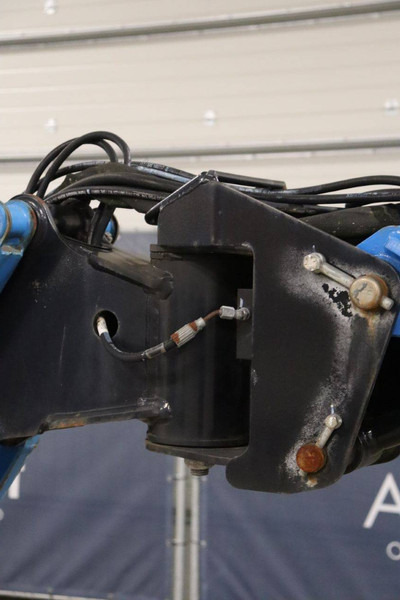 Telescopic boom JLG E600JP: picture 12