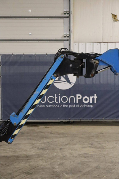 Telescopic boom JLG E600JP: picture 11