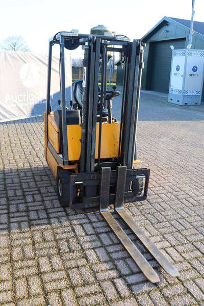 Electric forklift Jungheinrich EFG 290ZT: picture 7