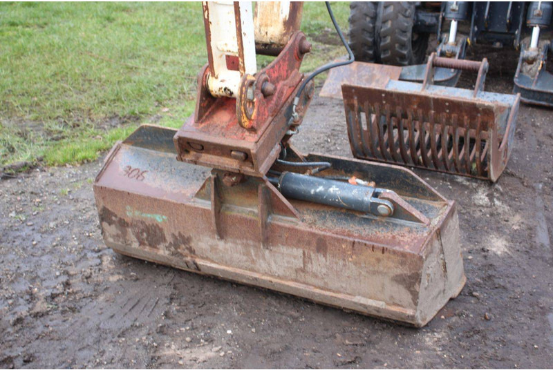 Wheel excavator Komatsu PW 95: picture 17