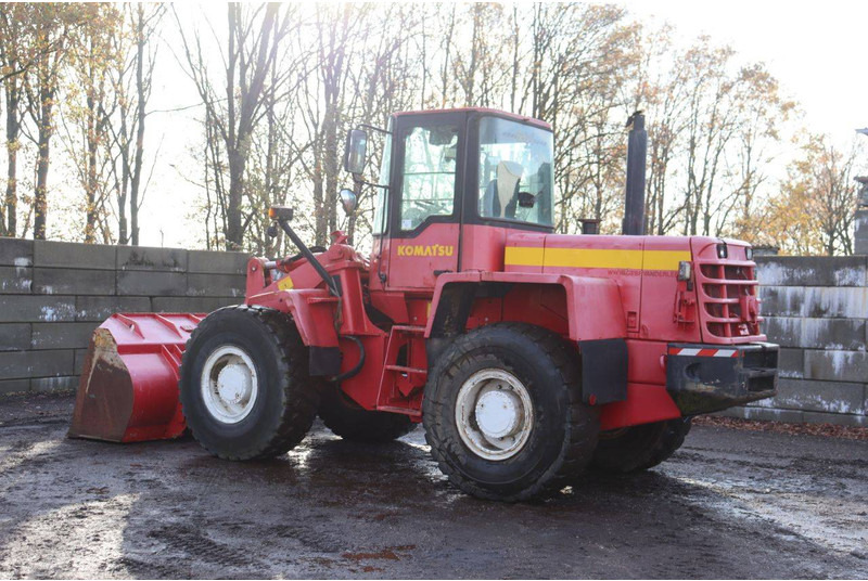 Komatsu WA 270-3 - Wheel loader: picture 3 Komatsu WA 270-3 - Wheel loader: picture 3