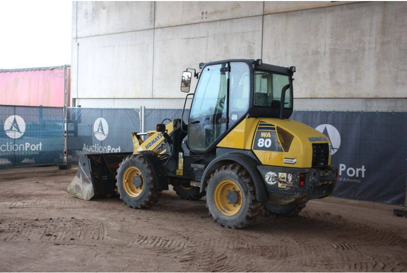 Komatsu WA80-5 - Wheel loader: picture 3 Komatsu WA80-5 - Wheel loader: picture 3
