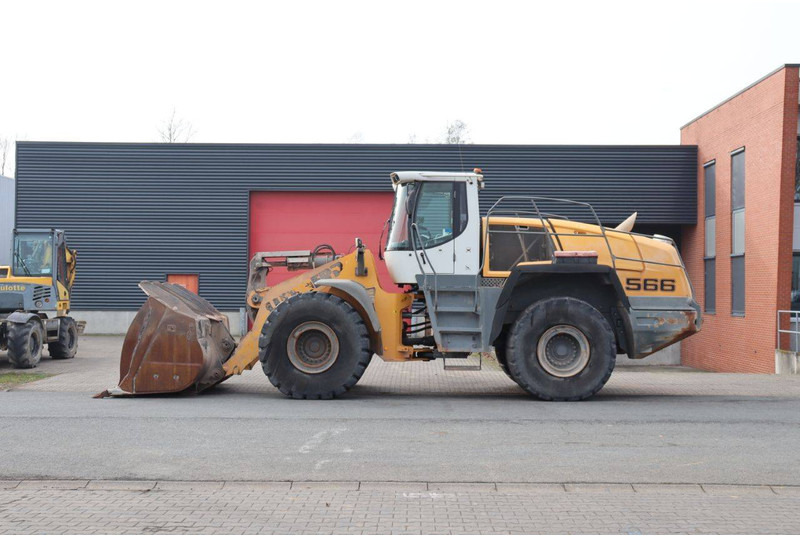 Liebherr L566 - Wheel loader: picture 2 Liebherr L566 - Wheel loader: picture 2