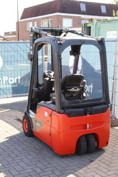 Linde E15-02 - Electric forklift: picture 4 Linde E15-02 - Electric forklift: picture 4
