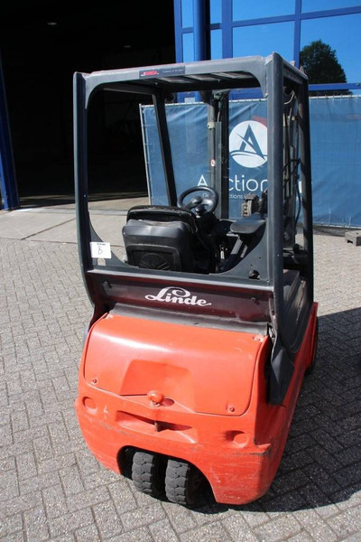 Linde E16C-02 - Electric forklift: picture 5 Linde E16C-02 - Electric forklift: picture 5