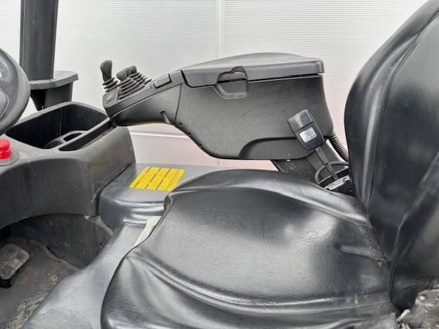 Linde E16PH-02 - Electric forklift: picture 4 Linde E16PH-02 - Electric forklift: picture 4