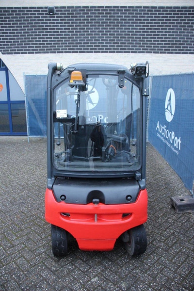 Linde E20PL-01 - Electric forklift: picture 4 Linde E20PL-01 - Electric forklift: picture 4