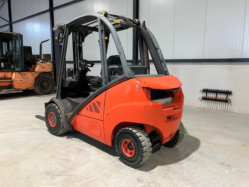Linde H30D-01 - Diesel forklift: picture 3 Linde H30D-01 - Diesel forklift: picture 3
