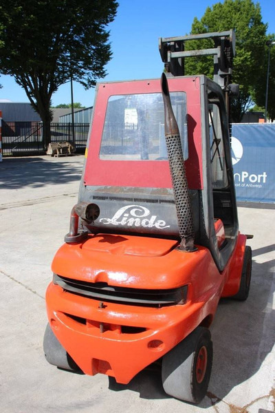 Linde H30D-02 - Diesel forklift: picture 5 Linde H30D-02 - Diesel forklift: picture 5