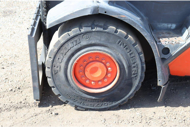 LPG forklift Linde H30T-01: picture 12