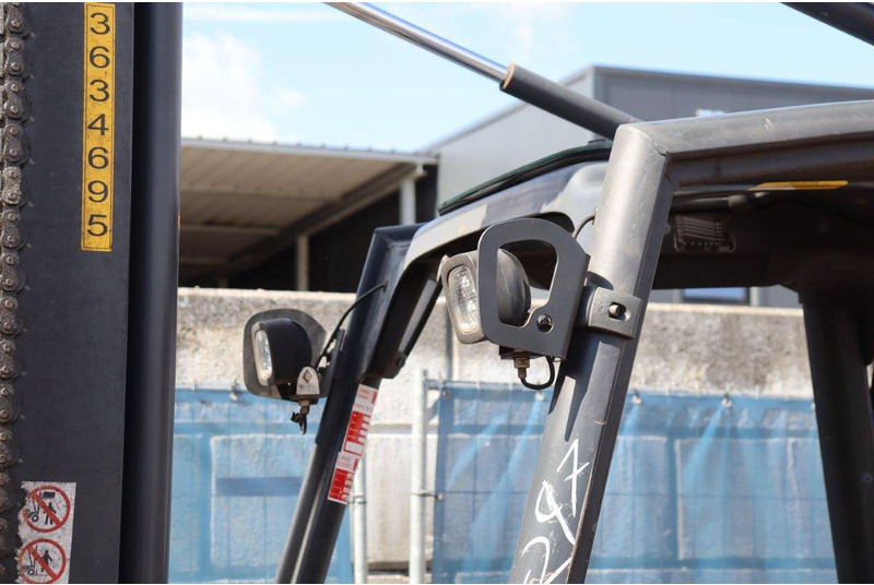 LPG forklift Linde H30T-01: picture 11