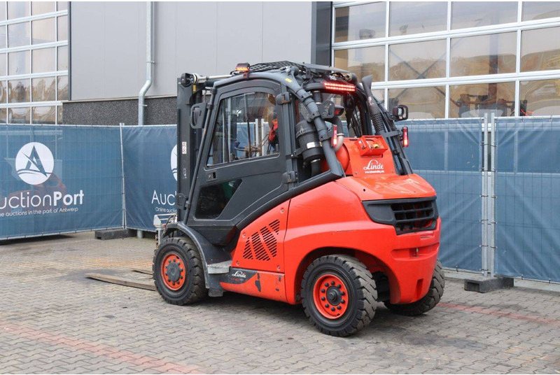 Linde H40T-02 - Diesel forklift: picture 4 Linde H40T-02 - Diesel forklift: picture 4