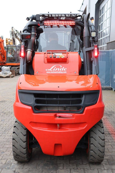Linde H40T-02 - Diesel forklift: picture 5 Linde H40T-02 - Diesel forklift: picture 5