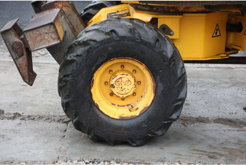 Wheel excavator Mecalac 12 MX: picture 18