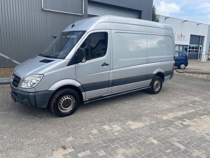 Mercedes-Benz 906 KA 35 SPRINTER 315CDI - Panel van: picture 2 Mercedes-Benz 906 KA 35 SPRINTER 315CDI - Panel van: picture 2