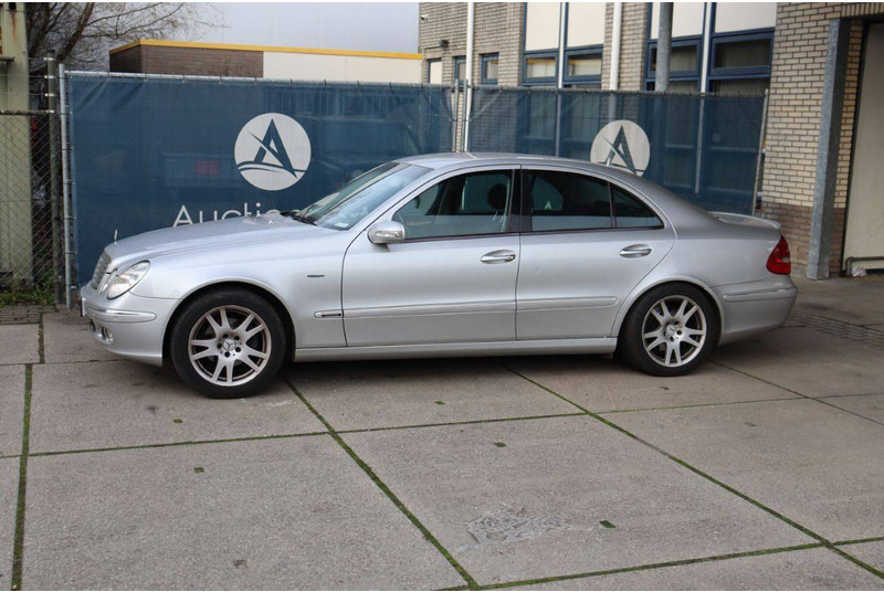 Mercedes-Benz E-Klasse 200 CDI - Sedan: picture 1 Mercedes-Benz E-Klasse 200 CDI - Sedan: picture 1