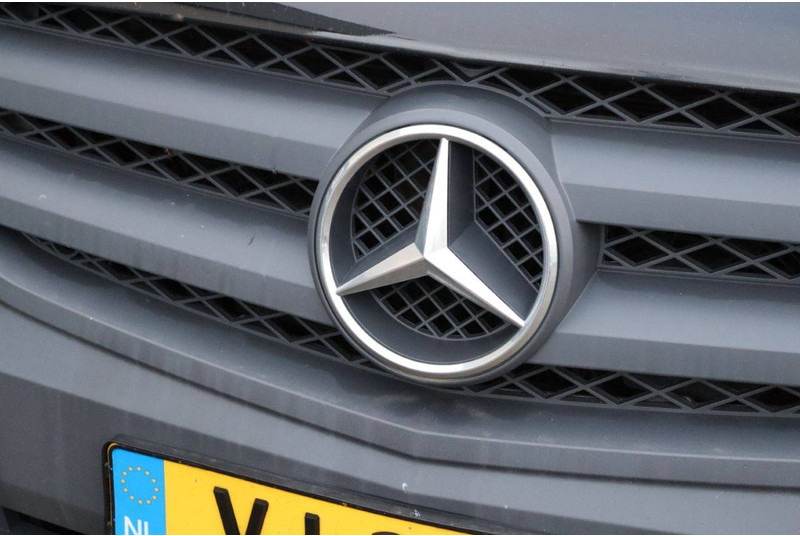 Panel van Mercedes-Benz Vito 110 CDI: picture 11