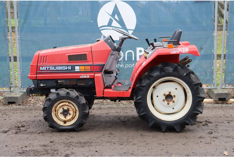 Mitsubishi MT16 - Farm tractor: picture 2 Mitsubishi MT16 - Farm tractor: picture 2