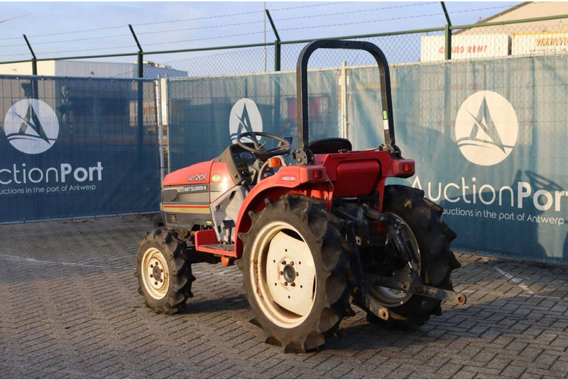 Mitsubishi MT201 - Farm tractor: picture 4 Mitsubishi MT201 - Farm tractor: picture 4