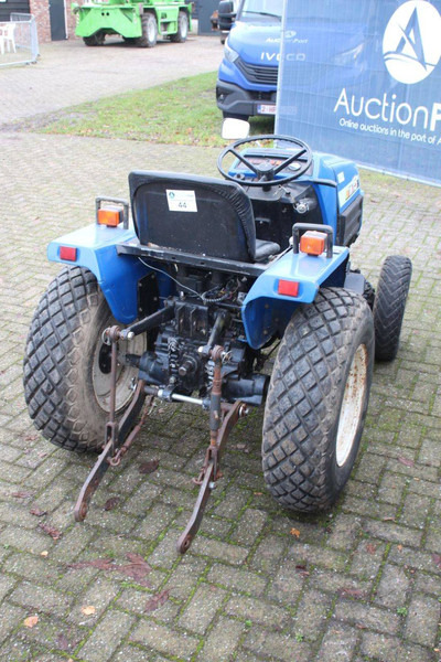 Mitsubishi TM15 - Farm tractor: picture 5 Mitsubishi TM15 - Farm tractor: picture 5