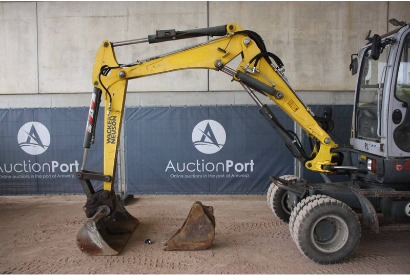 Wheel excavator Neuson 6503-2: picture 9