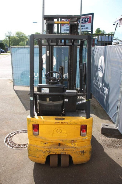 OM Carrelli XE 12 3 - Electric forklift: picture 4 OM Carrelli XE 12 3 - Electric forklift: picture 4