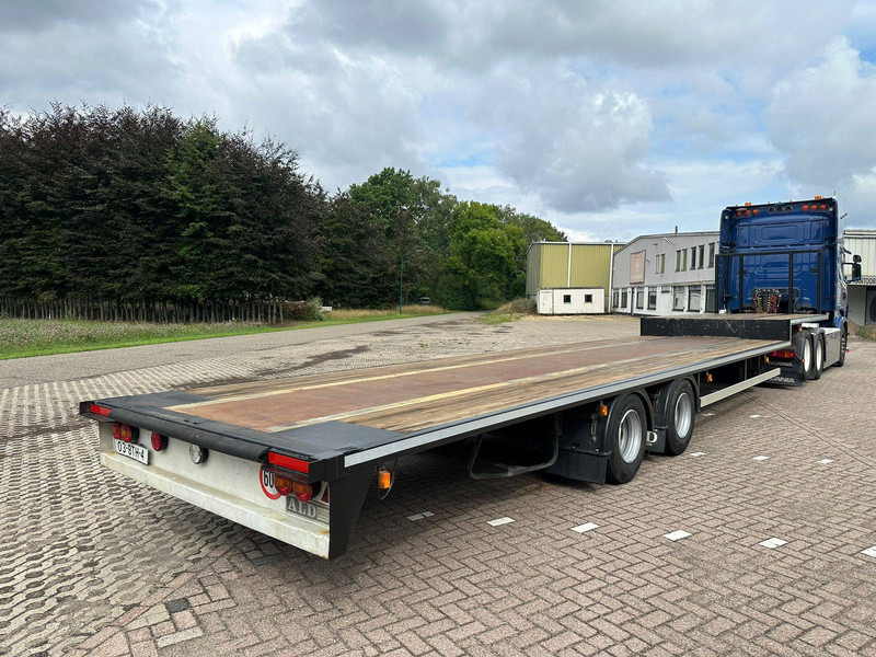 Onbekend 13255 - Low loader semi-trailer: picture 1 Onbekend 13255 - Low loader semi-trailer: picture 1
