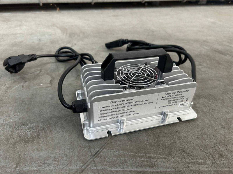 New Road sweeper Onbekend SW80: picture 12