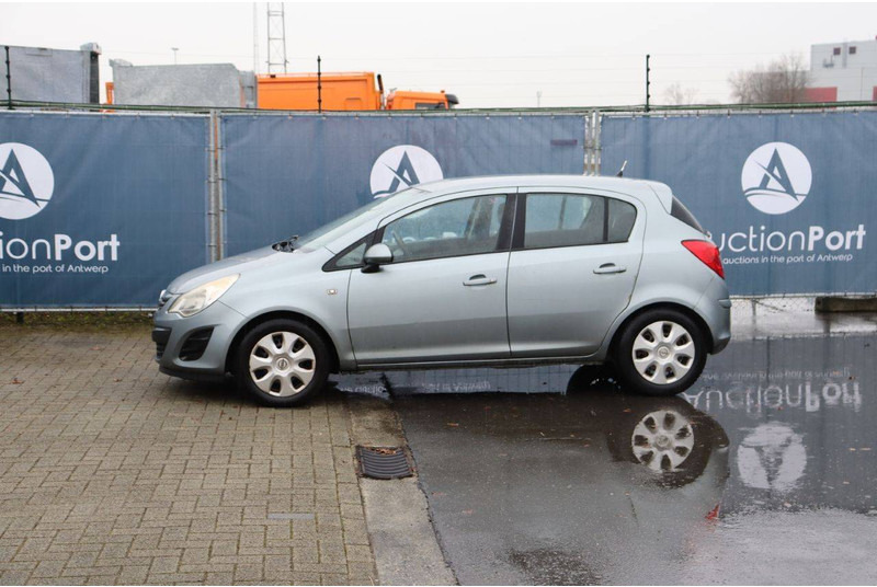 Opel Corsa - Sedan: picture 1 Opel Corsa - Sedan: picture 1