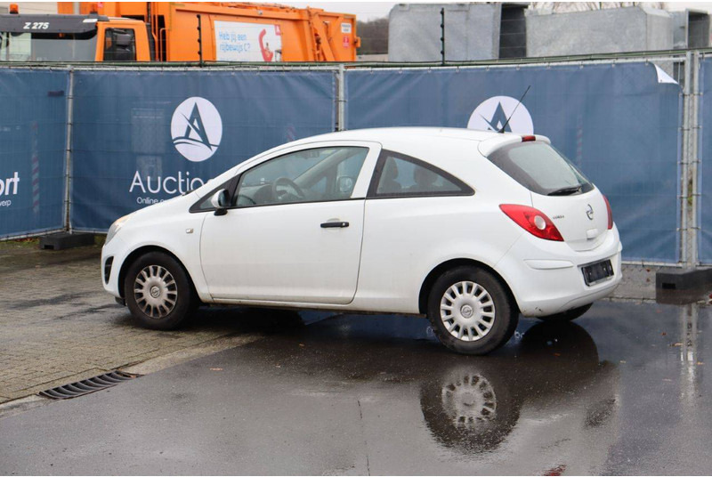 Opel Corsa - Sedan: picture 4 Opel Corsa - Sedan: picture 4