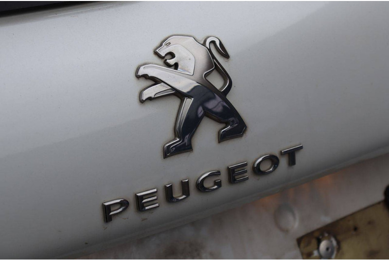 Sedan Peugeot 2008: picture 20 Sedan Peugeot 2008: picture 20