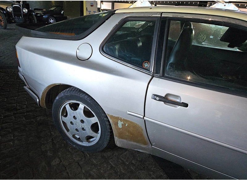 Porsche 944 Turbo - Sedan: picture 5 Porsche 944 Turbo - Sedan: picture 5