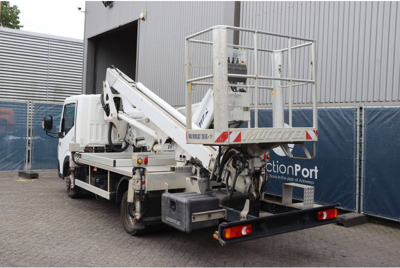 Renault Maxity - Truck mounted aerial platform: picture 3 Renault Maxity - Truck mounted aerial platform: picture 3