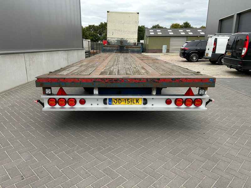 Renders RZOC 12.27 - Low loader semi-trailer: picture 3 Renders RZOC 12.27 - Low loader semi-trailer: picture 3