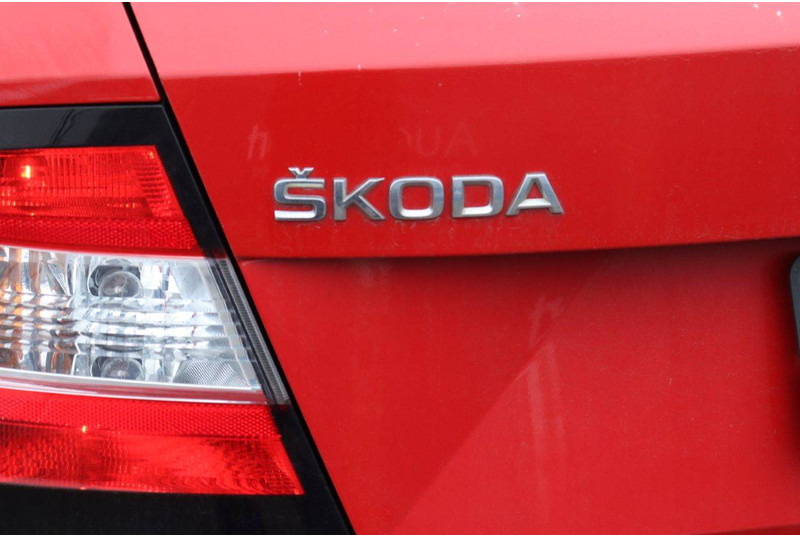 Sedan Škoda Fabia: picture 18