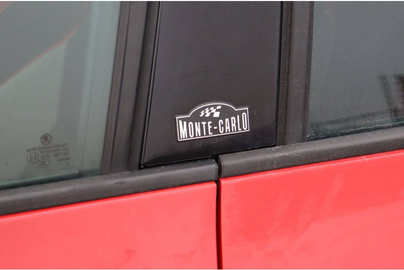 Sedan Škoda Fabia: picture 16