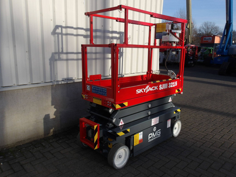 Skyjack SJ3215 - Scissor lift: picture 3 Skyjack SJ3215 - Scissor lift: picture 3