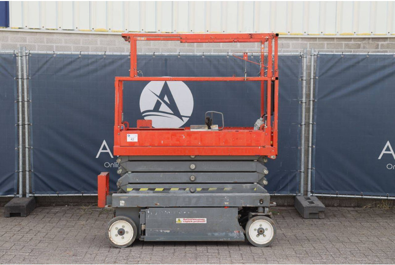Skyjack SJIII 3219 - Scissor lift: picture 2 Skyjack SJIII 3219 - Scissor lift: picture 2