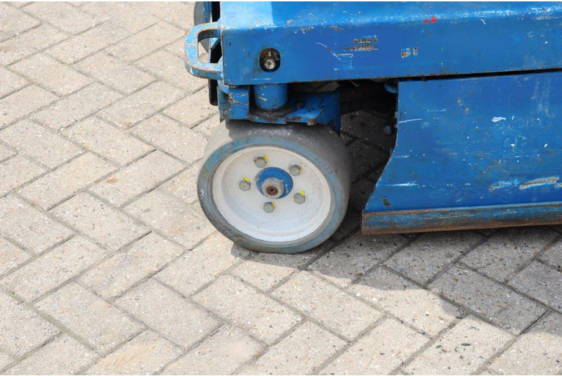Scissor lift Skyjack SJIII-3219: picture 12
