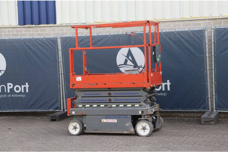Skyjack SJIII 3219 - Scissor lift: picture 3 Skyjack SJIII 3219 - Scissor lift: picture 3