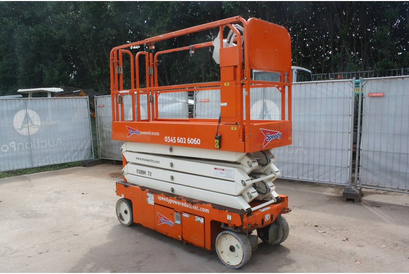 Snorkel S3226E - Scissor lift: picture 2 Snorkel S3226E - Scissor lift: picture 2