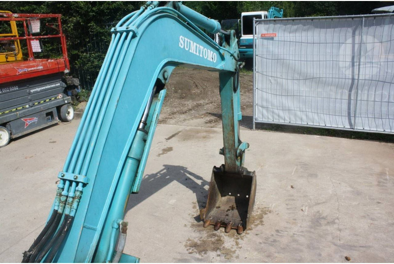 Mini excavator Sumitomo S70FX: picture 8