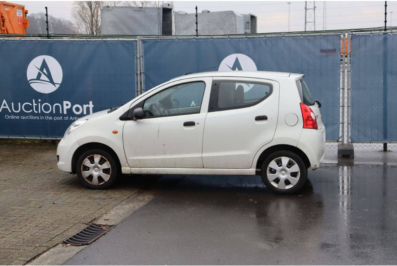 Suzuki Alto - Sedan: picture 3 Suzuki Alto - Sedan: picture 3
