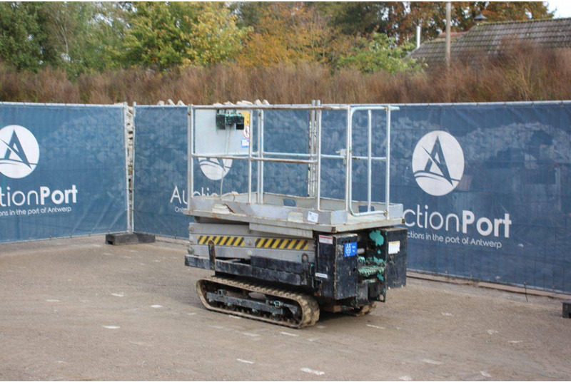 Tadano - Scissor lift: picture 3 Tadano - Scissor lift: picture 3