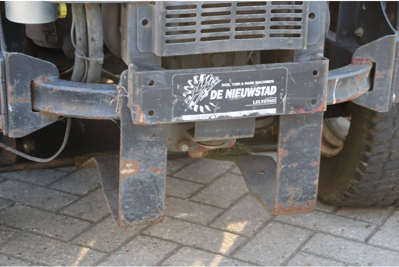 Garden mower Toro Zeroturn 7000: picture 20 Garden mower Toro Zeroturn 7000: picture 20