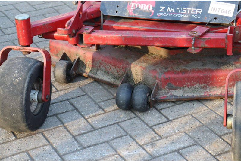 Garden mower Toro Zeroturn 7000: picture 11 Garden mower Toro Zeroturn 7000: picture 11