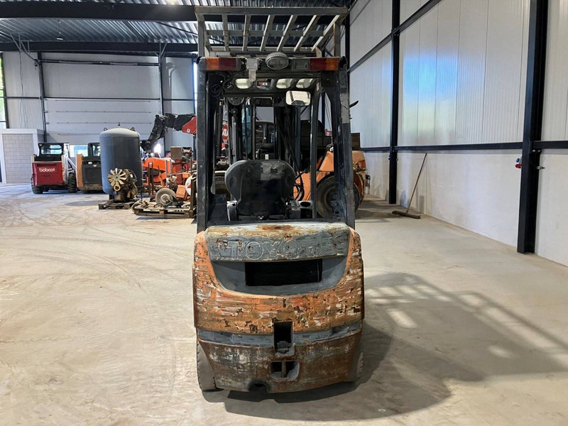 Toyota 02-8FDF18 - LPG forklift: picture 4 Toyota 02-8FDF18 - LPG forklift: picture 4
