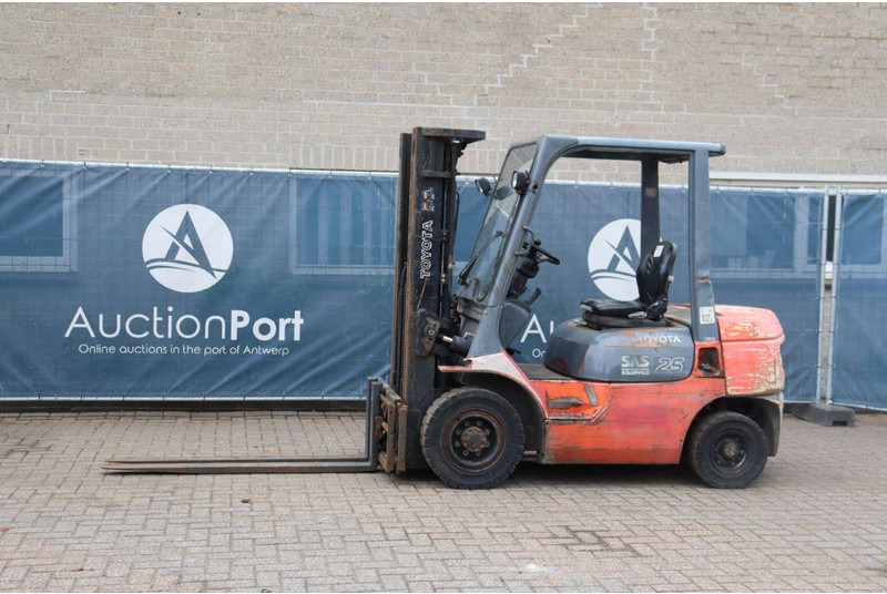Toyota 62-7FDF25 - Diesel forklift: picture 1 Toyota 62-7FDF25 - Diesel forklift: picture 1
