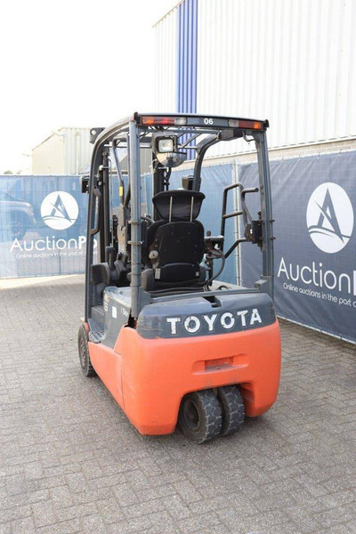 Toyota 8FBET16 - Electric forklift: picture 4 Toyota 8FBET16 - Electric forklift: picture 4